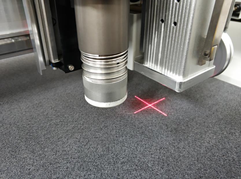 物流娱乐软件电脑样板切割机